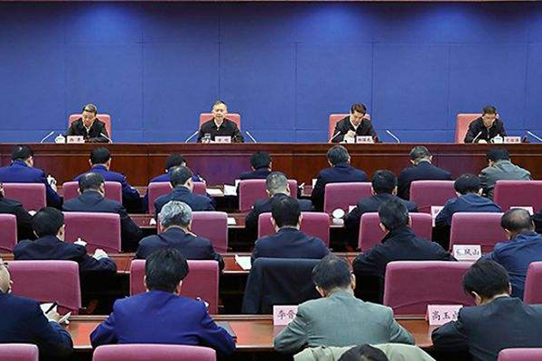 國務(wù)院安委辦、應(yīng)急管理部召開全國煤礦安 全生產(chǎn)工作緊急視頻會議強調(diào) 深刻吸取煤礦重大事故教訓 舉一反三抓好風險防控 確保歲末年初安 全形勢穩(wěn)定